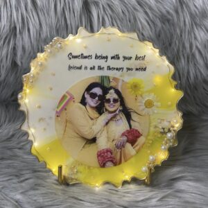 Vintage Resin Frame – Perfect for Memories