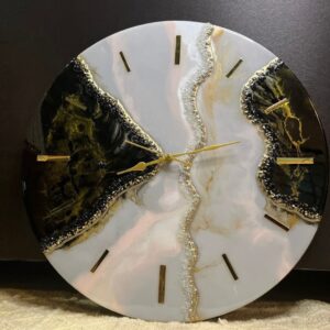 Elegant Resin Clock – Functional Art for Your Home or Office